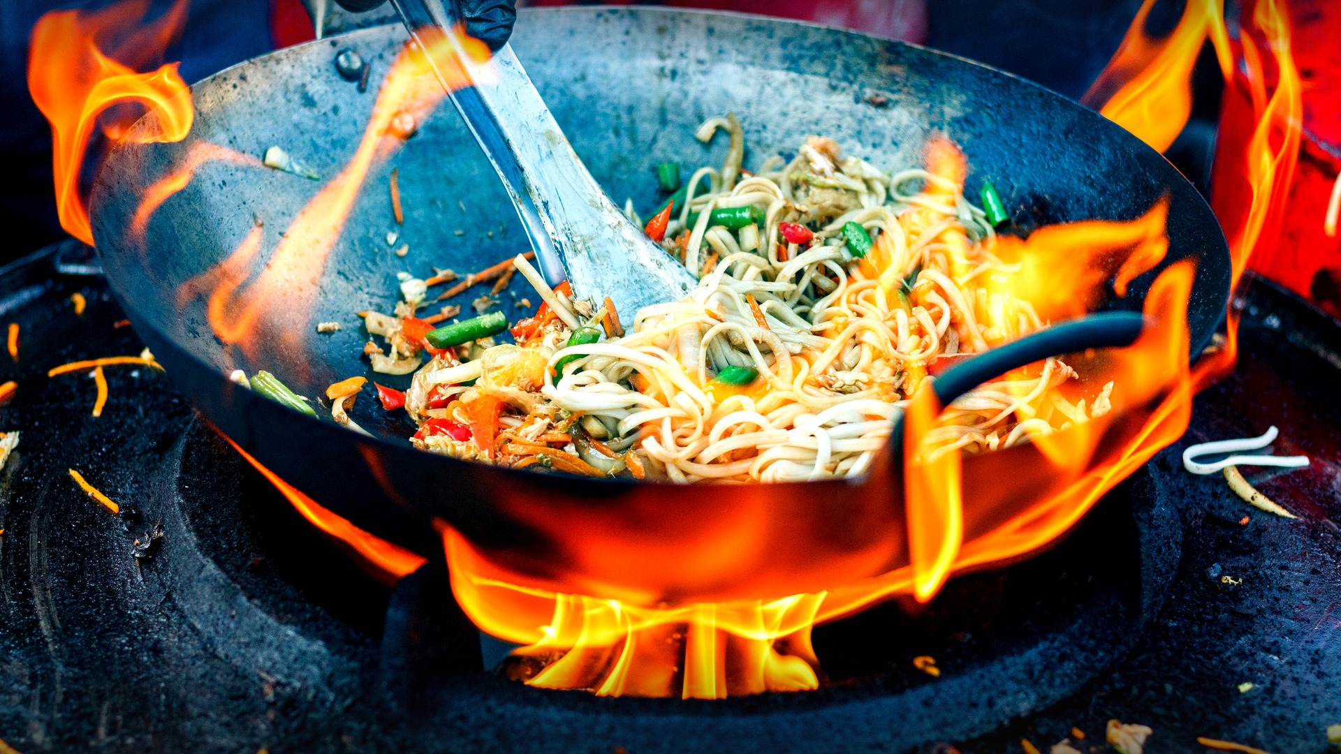 Gold Roll-Top Chafing Dish